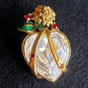 Donald Stannard Gold Brooch for Arlene Dahl- Chrysanthemums Heart